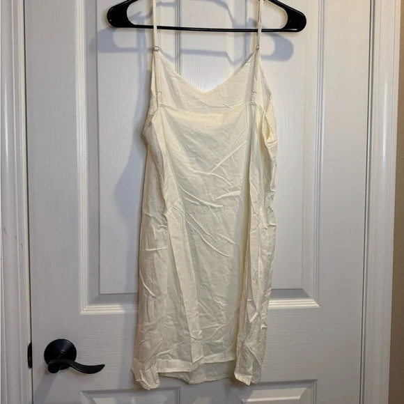 Lovelo Cream Under Slip Dress Size S - Picture 5 of 5
